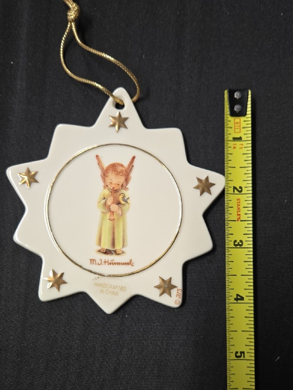 π
π
π
M.J. Hummel Star Angel Ornament EUC 4.25" Circumfrence - Picture 3 of 4